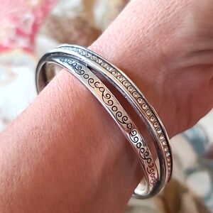 Brighton "Stardust" Double Bangle w Inset Swarovski Crystals & Etched Swirls!